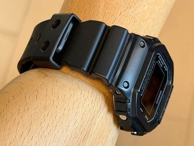 CASIO G SHOCK DW5600 NEIGHBORHOOD LIMITED COLLAB BLACK WATCH RARE VTG BOXED
