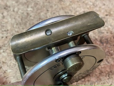 TRUTTA AM-1 FLY REEL GREEN LOGO SILVER RARE EXCELLENT FROM JAPAN