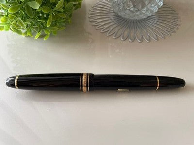 MONTBLANC MEISTERSTUCK 146 FOUNTAIN PEN 14K GOLD F NIB WHITE INTERIOR UNUSED