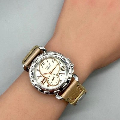 FENDI SELLERIA 8100M QUARTZ WATCH SILVER TONE - BATTERY REPLACED 3/31