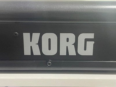 KORG M50/61 SYNTHESIZER 61 KEY WORKSTATION WITH ORIGINAL CASE MINT CONDITION