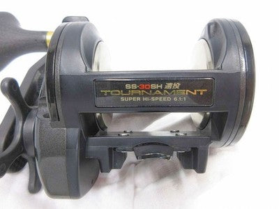 DAIWA TOURNAMENT ISHIDAI SS-30SH LONG-DISTANCE STANDARD PLUS CARBON HANDLE