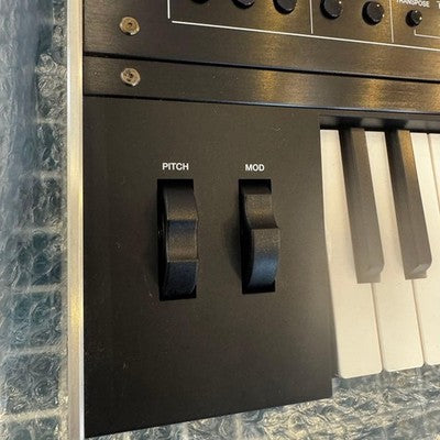 ROLAND JUPITER-XM SYNTHESIZER KEYBOARD W/ AC ADAPTER MANUAL NEAR MINT FROM JAPAN