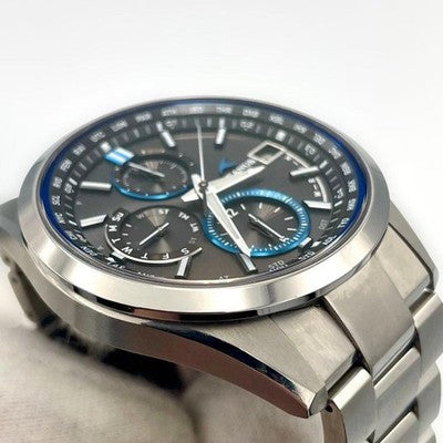 CASIO OCEANUS MANTA OCW-T2600-1AJF RADIO CONTROLLED SOLAR WATCH W/ 2 EXTRA LINKS