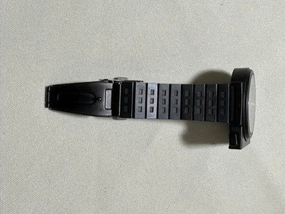 SEIKO SCED037 7T12-0BM0 QUARTZ CHRONOGRAPH BLACK DIAL WATCH BOX PAPERS LINKS