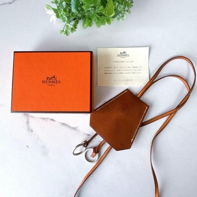 HERMES CLOCCHETTE KEY RING LEATHER NECKLACE BROWN C MARGIELA WITH BOX AUTHENTIC
