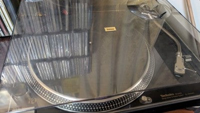 TECHNICS SL-1200MK4 TURNTABLE ORTOFON CABLE HI-FI RARE 78RPM DJ NON-SCRATCH