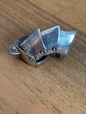 VIVIENNE WESTWOOD ARMOR RING S VINTAGE OLD MODEL RARE WORN BY JISOO