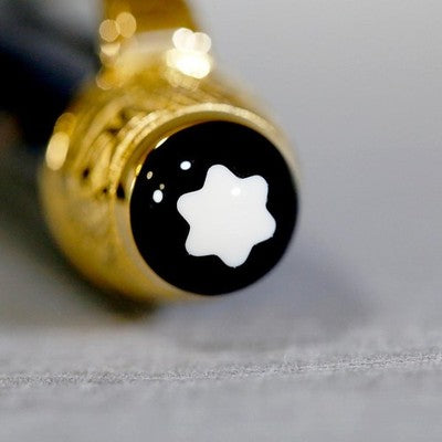 MONTBLANC VOLTAIRE WRITERS EDITION FOUNTAIN PEN 1995 18K M NIB SILVER VERMEIL JP