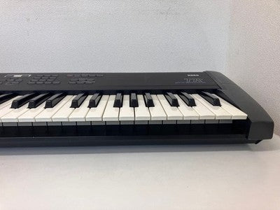 KORG TR76 76KEY WORKSTATION SYNTHESIZER FULLY WORKING USED JAPAN KEYBOARD