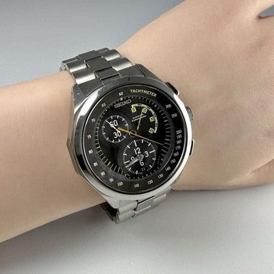 SEIKO KINETIC CHRONOGRAPH 7L22-0AN0 TITANIUM BLACK DIAL TACHYMETER MENS WATCH