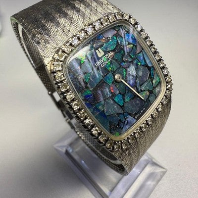 UNIVERSAL GENEVE 5930-5081 MANUAL OPAL DIAL DIAMOND BEZEL SILVER MEN'S WATCH