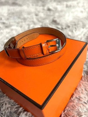 HERMES KELLY II DOUBLE TOUR KT1.210 ORANGE LEATHER WOMEN'S WATCH SILVER HARDWARE
