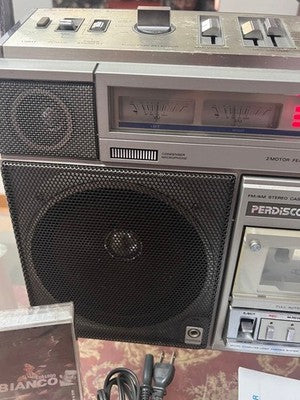 HITACHI TRK-8800RM PERDISCO RADIO CASSETTE RECORDER BOOMBOX SERVICED TESTED