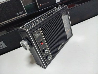 TOSHIBA RP-750FT 3-BAND VINTAGE RADIO JAPAN MADE EXCELLENT+++++