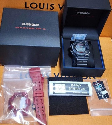 CASIO G-SHOCK FROGMAN GWF-1000-1JF SOLAR RADIO USED WORKING RED BEZEL SET JP