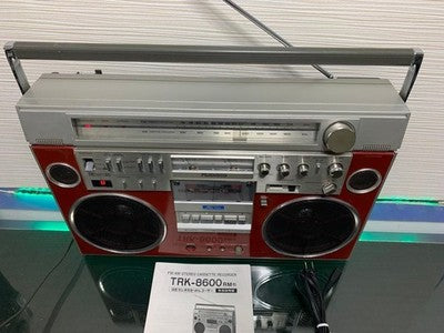 HITACHI TRK-8600RM RED PADISCO FM AM RADIO CASSETTE RECORDER WORKING GOOD USED