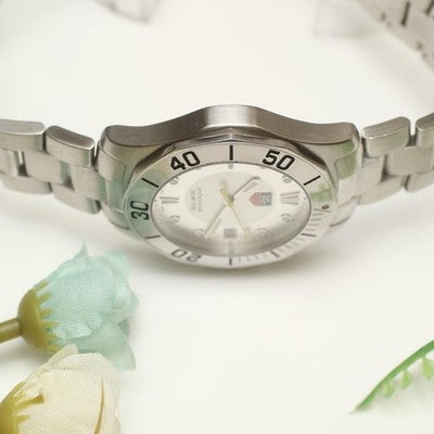 TAG HEUER AQUARACER WAB1111 QUARTZ SILVER DIAL 300M DATE STAINLESS STEEL WATCH