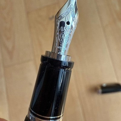 Montblanc 4810 Fountain Pen 18K Nib Unused From Japan