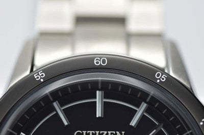 CITIZEN ECO-DRIVE MEN'S STAINLESS STEEL WATCH AW1164-53E, NEAR MINT CONDITION