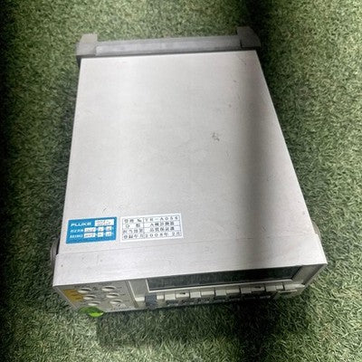 FLUKE 8808A 5.5 DIGIT DIGITAL MULTIMETER BENCH UNIT WORKING GUARANTEED MAIN ONLY