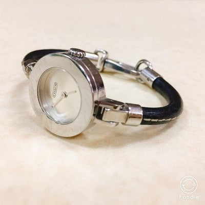 COACH BREATH WATCH BEZEL CHANGE SILVER WRIST WATCH LEATHER LADIES CASUAL USED