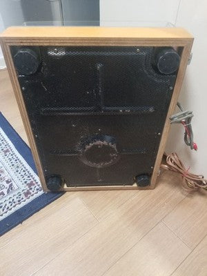 YAMAHA YP-800 RECORD PLAYER TURNTABLE WITH DUST COVER