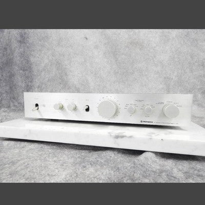 PIONEER C-21 STEREO PREAMPLIFIER VINTAGE HI-FI CONTROL AMPLIFIER 100V TESTED