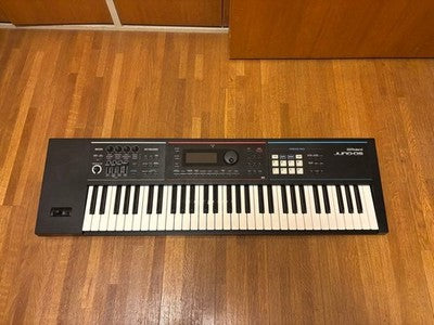 ROLAND JUNO-DS61 61 KEY SYNTHESIZER  PEDALS AC ADAPTER CABLES HEADPHONES FULLY