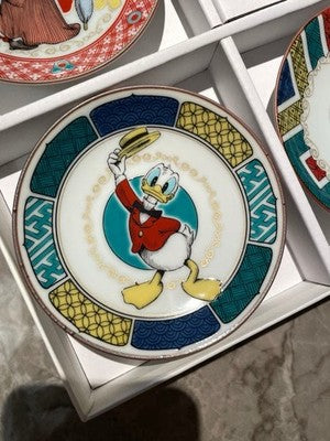 DISNEYLAND HOTEL KUTANI WARE PLATES SET OF 5 SUITE ROOM EXCLUSIVE JAPAN