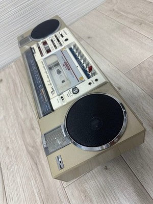 SANYO MR-V8MKII VINTAGE BOOMBOX FM AM STEREO RADIO CASSETTE PLAYER SERVICED