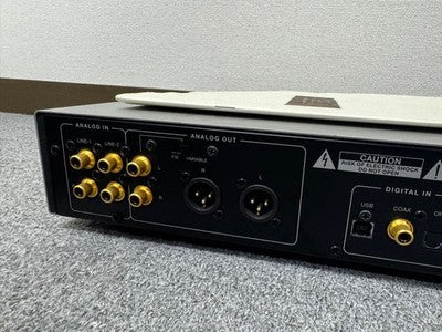 LUXMAN DA-200 HEADPHONE AMPLIFIER USB-DAC SILVER - EXCELLENT+++++