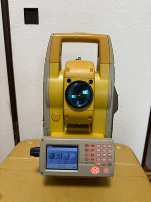 TOPCON GPT-7505 TOTAL STATION SURVEYING EQUIPMENT W CASE MANUAL FOR PARTS
