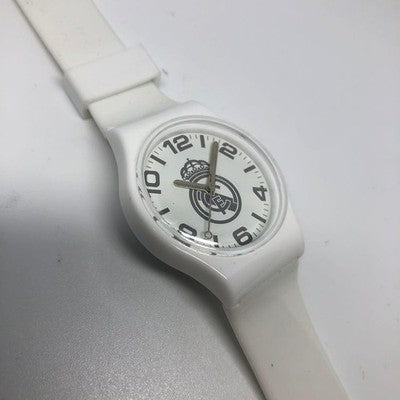 REAL MADRID CLUB DE FUTBOL WATCH 43811 WHITE & SILVER QUARTZ USED FROM JAPAN