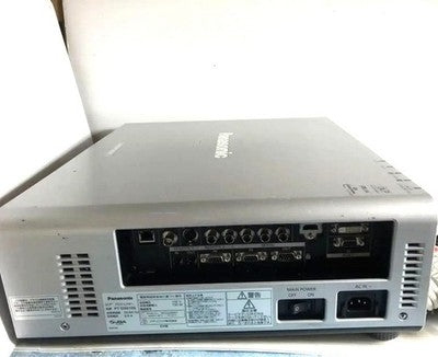 PANASONIC PT DX610S 6500 LUMENS DLP PROJECTOR HDMI XGA WITH LENS WORKING
