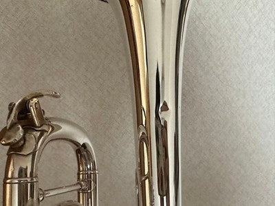 YAMAHA YTR8335RS XENO 2ND GENERATION SILVER TRUMPET WITH CASE BACH 7C MOUTHPIECE