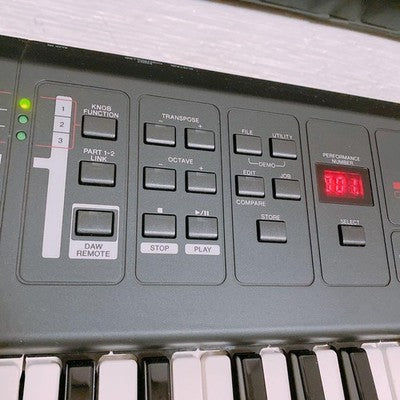 YAMAHA MX61 61-KEY SYNTHESIZER KEYBOARD WITH DEDICATED CASE, POWER CABLE