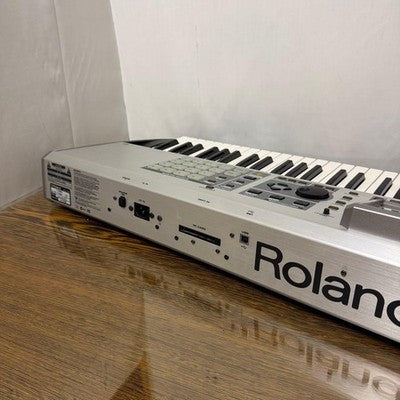 ROLAND FANTOM X7 76 KEY WORKSTATION SYNTHESIZER KEYBOARD TESTED WORKING