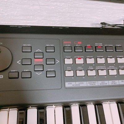 YAMAHA MX61 61-KEY SYNTHESIZER KEYBOARD WITH DEDICATED CASE, POWER CABLE