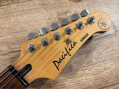 YAMAHA PACIFICA 112 ELECTRIC GUITAR MAINTAINED STRAT STYLE 90% FRETS USED