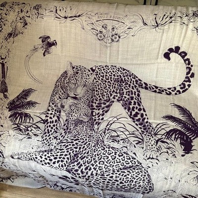 HERMES CARRE 140 JUNGLE LOVE LEOPARD CASHMERE SILK GRAY PURPLE GIFTS UNUSED