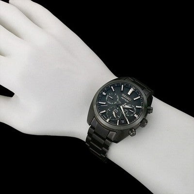 SEIKO ASTRON SBXC079 5X53-0BD0 SOLAR GPS SATELLITE BLACK DIAL 42MM SS CERAMIC