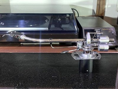 SME SHURE MODEL 3009 S2 TONEARM WITH DOUBLE NAME SHELL AND SME CABLE