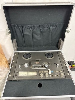 TEAC TASCAM SERIES 22-2 AUDIO EQUIPMENT TEAC OPEN REEL DECK WITH HARD CASE
