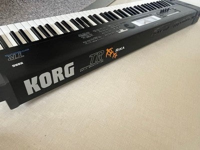 KORG TR76 WORKSTATION SYNTHESIZER 76 KEY TRITON ENGINE MUSIC KEYBOARD