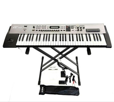 ROLAND RS-70 SYNTHESIZER KEYBOARD WORKSTATION 61 KEY MIDI TESTED COMPLETE SET