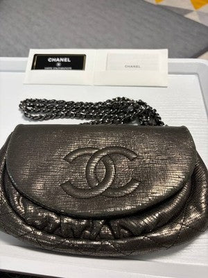 CHANEL HALF MOON METALLIC SILVER CHAIN WALLET SHOULDER BAG FLAP LIMITED RARE