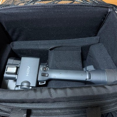SONY HDR-FX1000 HDV CAMCORDER WITH ACCESSORY KIT BAG TAPES TESTED WORKING