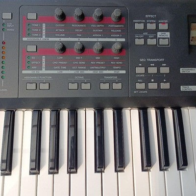 Yamaha MOX6 61-KEY SYNTHESIZER KEYBOARD FULLY TESTED SOUND OUTPUT WORKING UNIT