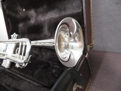 BACH STRADIVARIUS 180ML37 TRUMPET SILVER PLATED 3 VALVE WITH CASE USED JAPAN